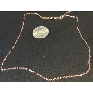 NWOT Rose tone fashion chain “DT” (C609)